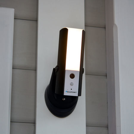 Lmpara externa con fotocmara BAUPUNKT HOS-X20